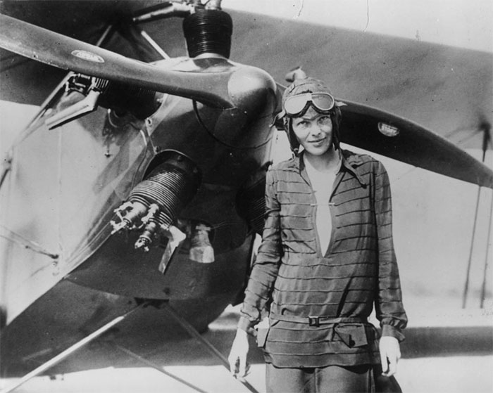 Internet Is Freaking Out About This Newly Discovered Photo That Shows Amelia Earhart Survived Her Crash Internet Is Freaking Out About This Newly Discovered Photo That Shows Amelia Earhart Survived Her Crash