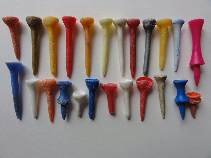 Guy Collects 35 Bags Of Microplastics On The Beach In Just One Day, Turns It Into Art