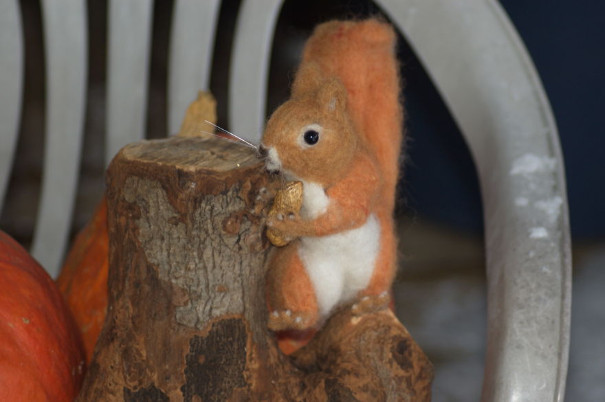 I Create Realistic Needle Felted Animals Out Of Goat Wool