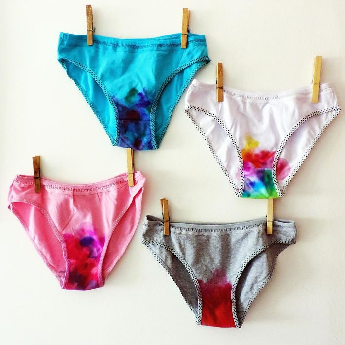 Artist Turns Stretch Marks And Other Body "Flaws" Into Stunning Art, But Not Everyone Finds It Beautiful Artist Turns Stretch Marks And Other Body "Flaws" Into Stunning Art, But Not Everyone Finds It Beautiful