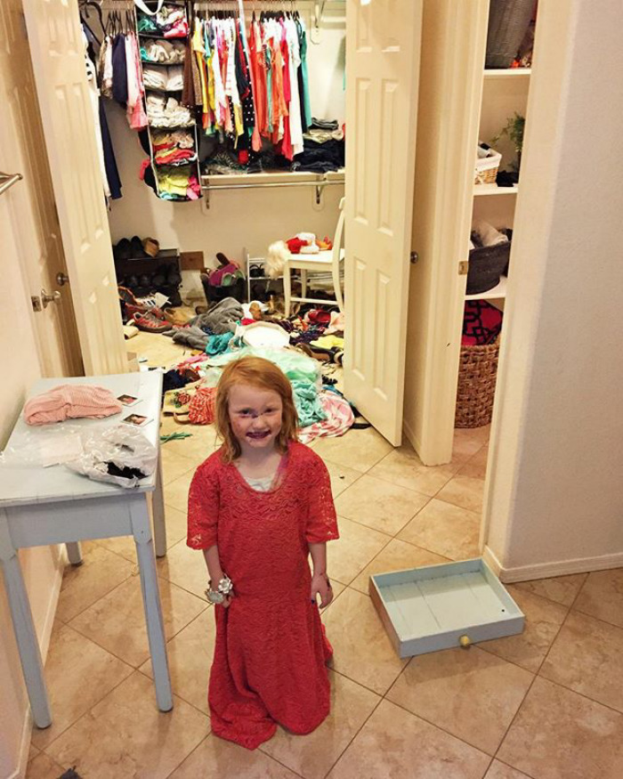 See How Pretty. Playing Dress Up With Aunt's Stuff Is The Worst!