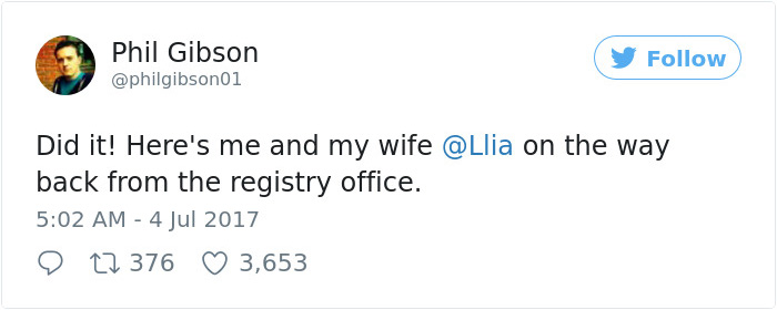 Woman Asks Twitter If There's A Man Who Wants To Be Her Wedding Date, 3 Years Later... Woman Asks Twitter If There's A Man Who Wants To Be Her Wedding Date, 3 Years Later...