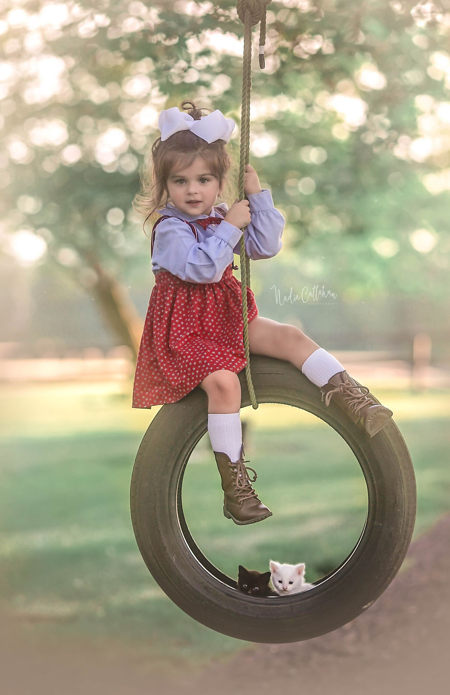 I Spent Time Taking Vintage Inspired Photos Of My 3 Year Old