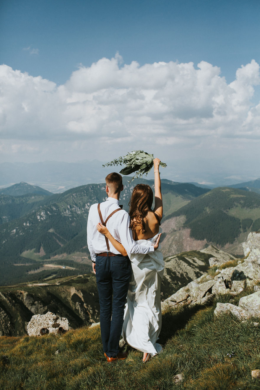 We Had No Photographer At Our Wedding, But The Result Is Awesome