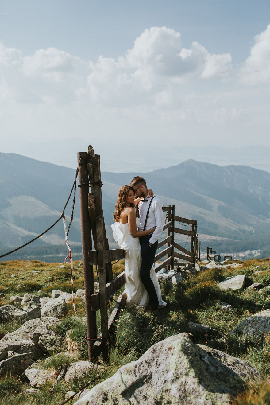 We Had No Photographer At Our Wedding, But The Result Is Awesome