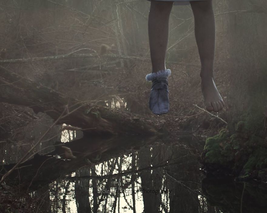 Dark And Creepy Photos By Stolen Innocence Photography