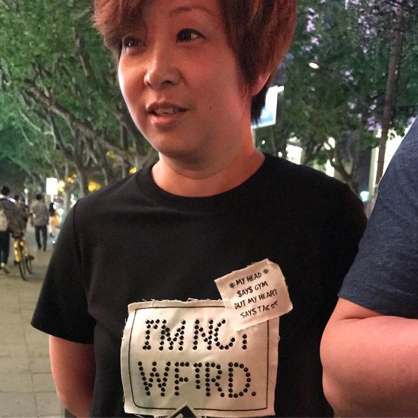 10+ Times People Had No Idea What They Were Wearing