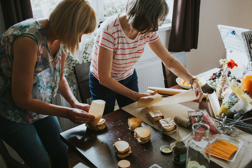 We Had No Photographer At Our Wedding, But The Result Is Awesome
