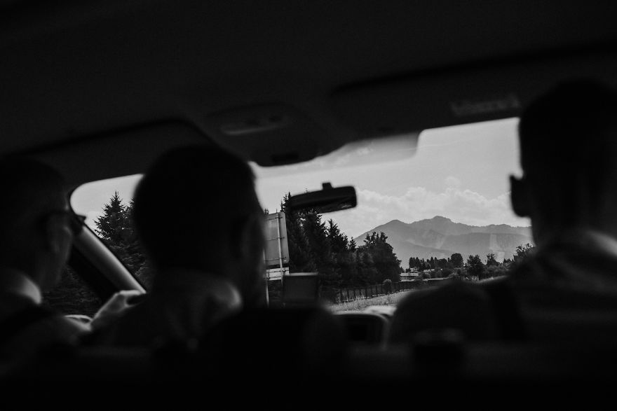 We Had No Photographer At Our Wedding, But The Result Is Awesome