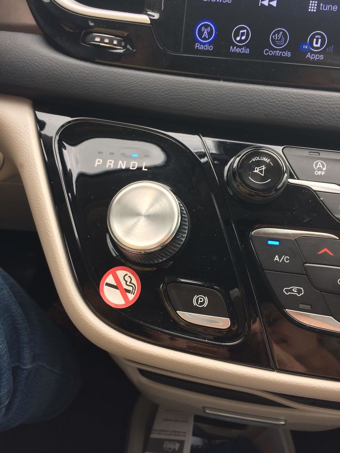 This Potentially-Lethal Gear Shift Posing As A Volume Knob