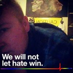 maniacmusic16 avatar