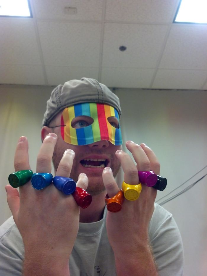 Bored At Work, So I Took This And Texted It To 5 Friends. None Of Them Even Responded.