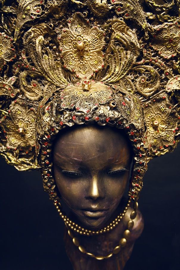 Breathtaking Cosplay: Ice And Fire Gears By Evgeny Freeone