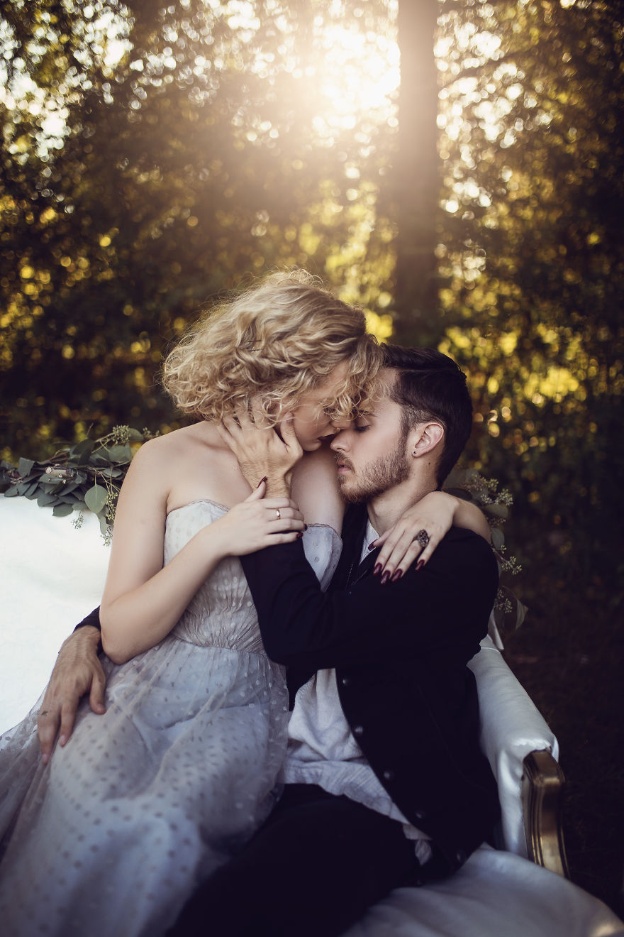 Dreamy Romeo And Juliet Inspired Photo Shoot