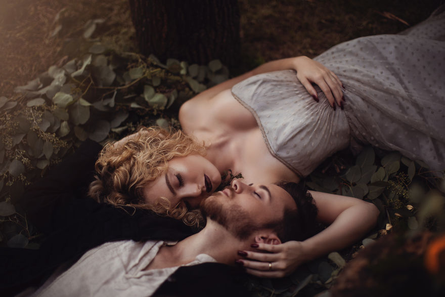 Dreamy Romeo And Juliet Inspired Photo Shoot