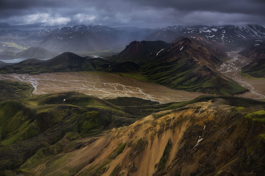 ￼amazing Iceland Aerial Images Show Why The Country Is So Popular For Movies