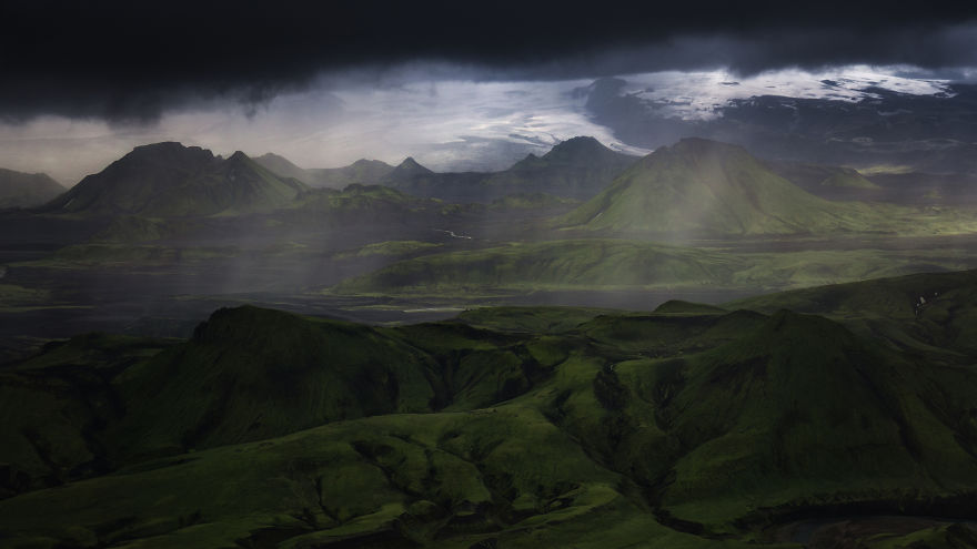 ￼amazing Iceland Aerial Images Show Why The Country Is So Popular For Movies