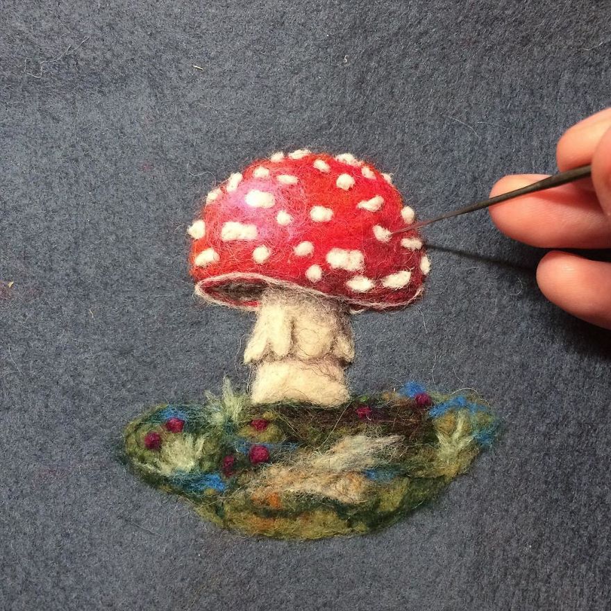 Artist Draws Realistic Portraits Using Embroidery Technique