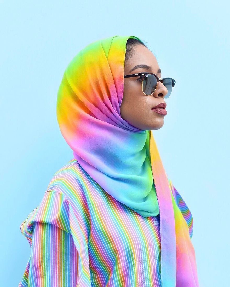 New York Artist Covers Everything In Rainbow Colors Gets Amazing Results.