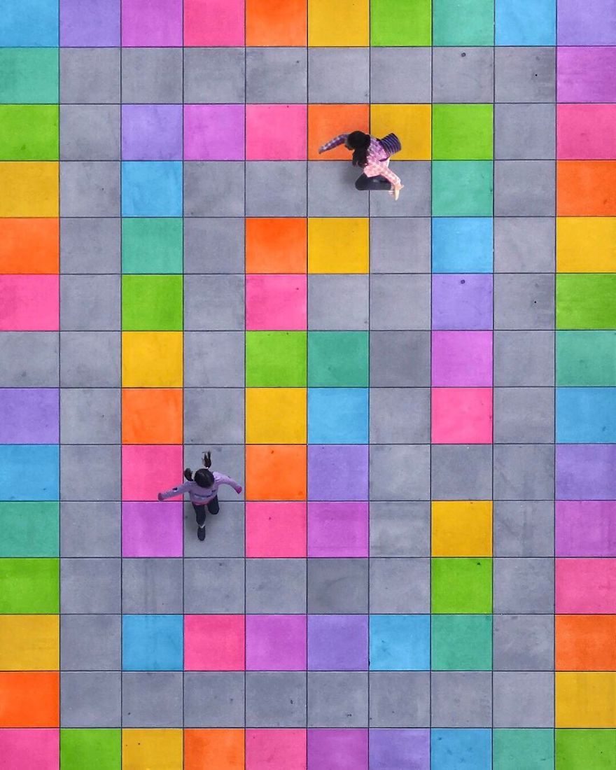New York Artist Covers Everything In Rainbow Colors Gets Amazing Results.