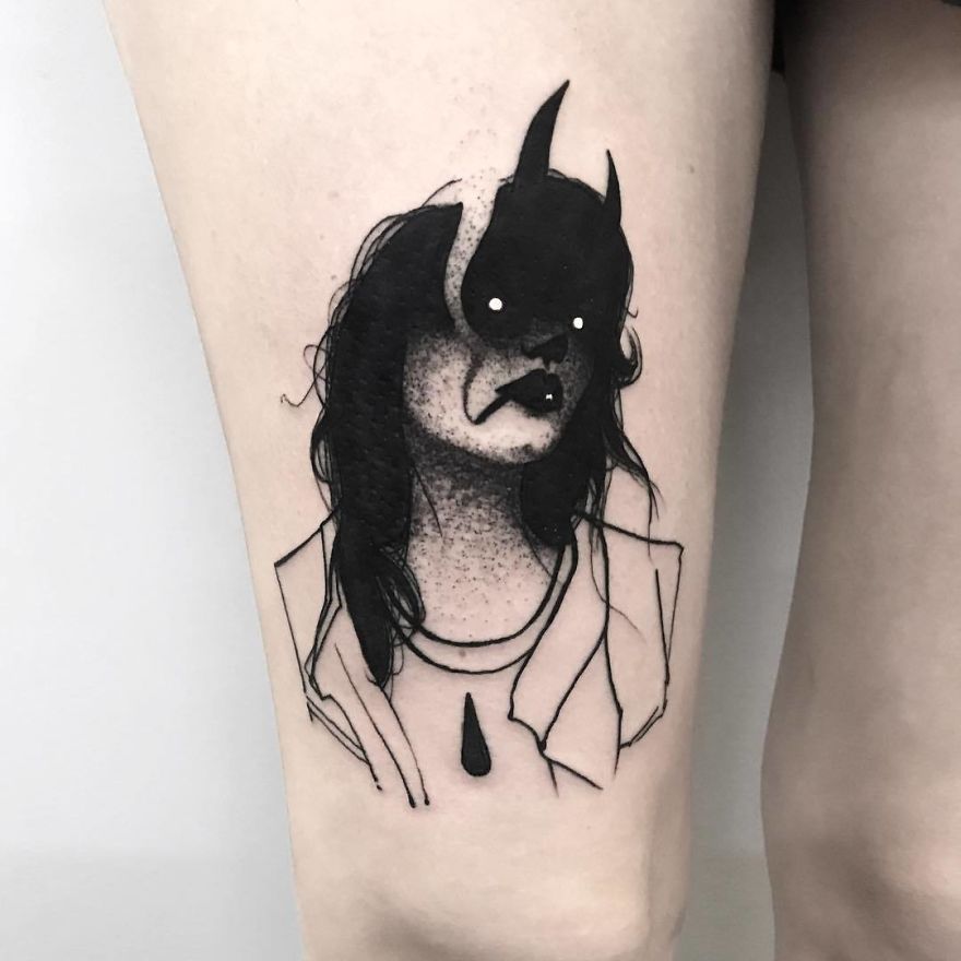 Tattoo of a faceless girl with dark hair and abstract features on the thigh, blending realism and surrealism.