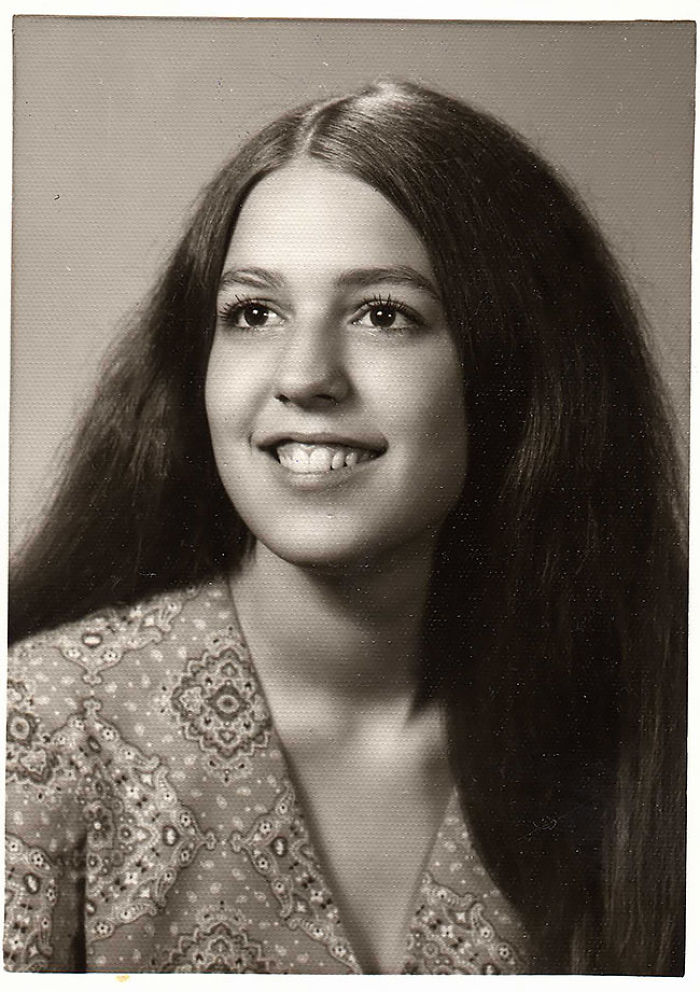 Beautiful Photos Of Teenagers With Long Hair From The 70's