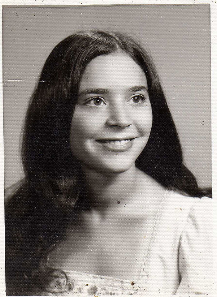 Beautiful Photos Of Teenagers With Long Hair From The 70's