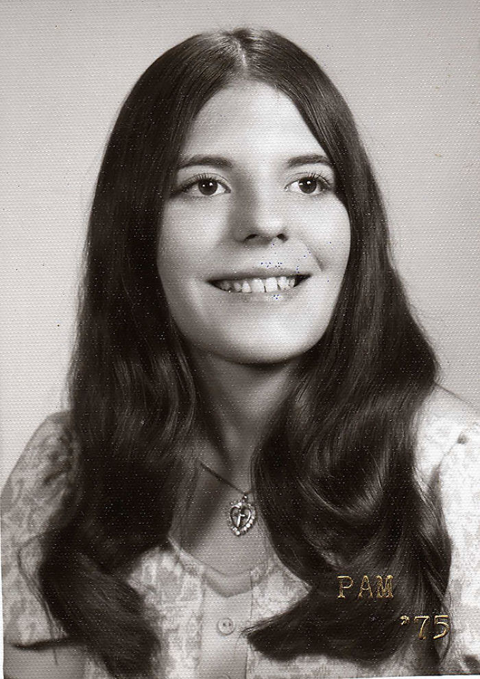 Beautiful Photos Of Teenagers With Long Hair From The 70's