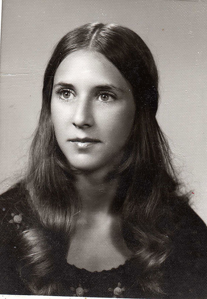 Beautiful Photos Of Teenagers With Long Hair From The 70's