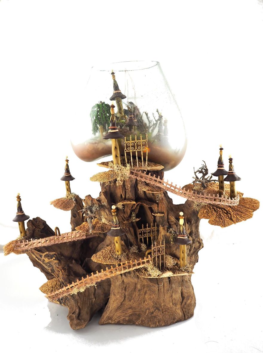 Escape In My Fantasyworlds