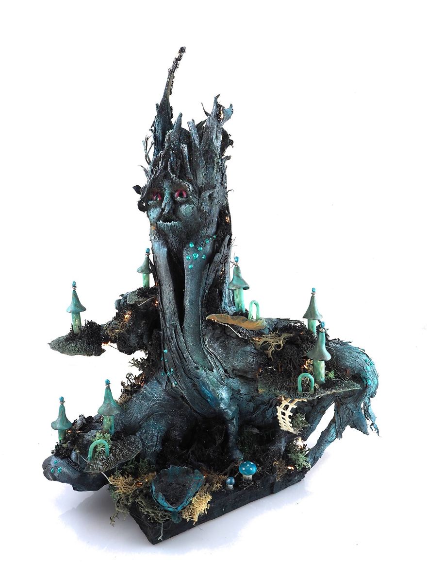 Escape In My Fantasyworlds