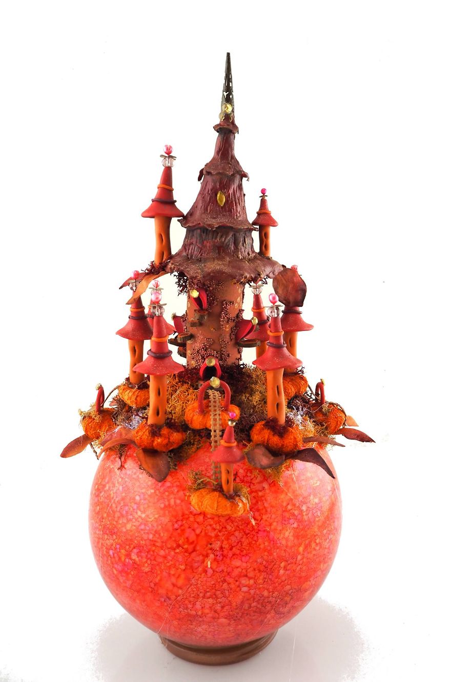 Escape In My Fantasyworlds