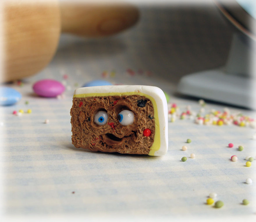 I Make Silly Pun Inspired Polymer Clay Cake And Confectionery Jewellery