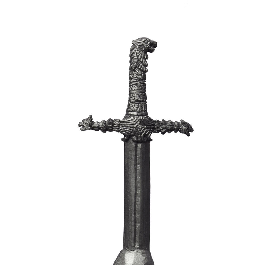 Oathkeeper, The Longsword