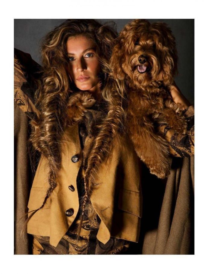 Gisele B&uuml;ndchen And A Baby Kangaroo Cover 'Vogue' Paris's Faux Fur-Heavy Animals Issue