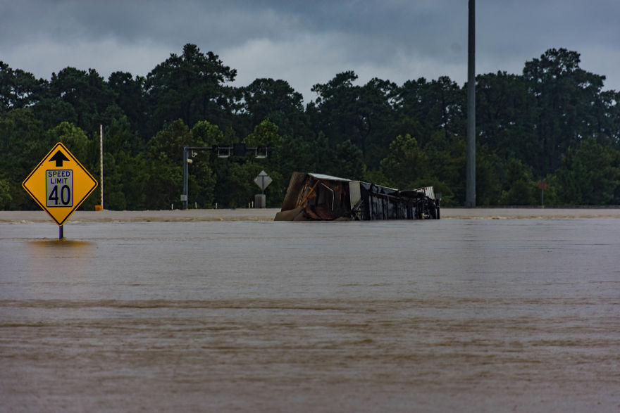 I Documented The Aftermath Of The Hurricane Harvey In North Houston