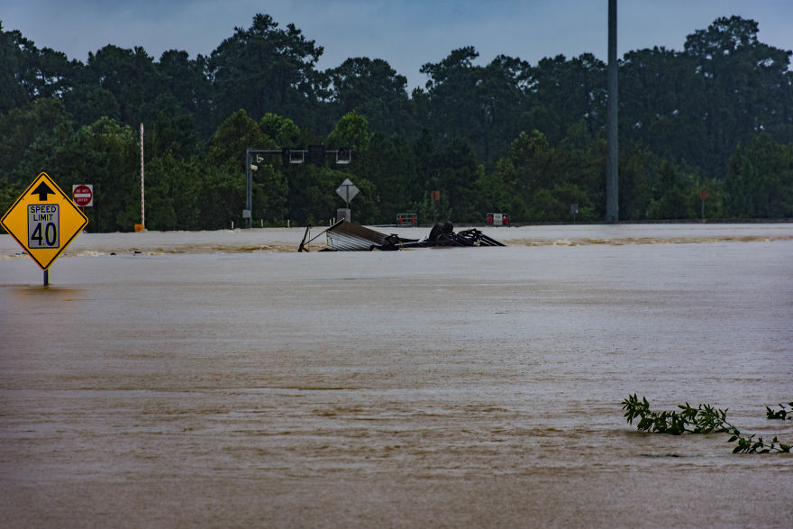 I Documented The Aftermath Of The Hurricane Harvey In North Houston