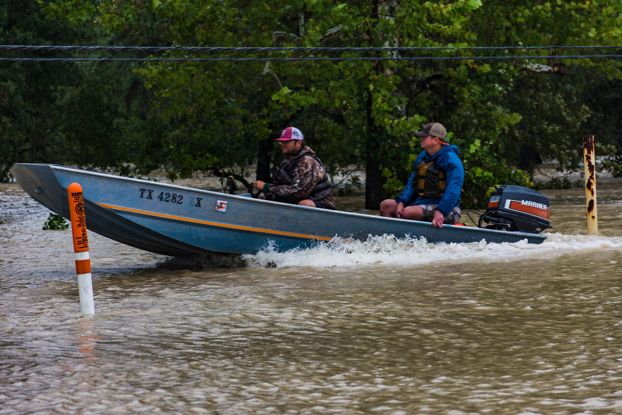 I Documented The Aftermath Of The Hurricane Harvey In North Houston