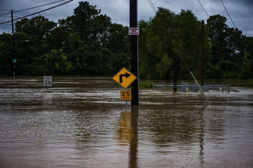I Documented The Aftermath Of The Hurricane Harvey In North Houston