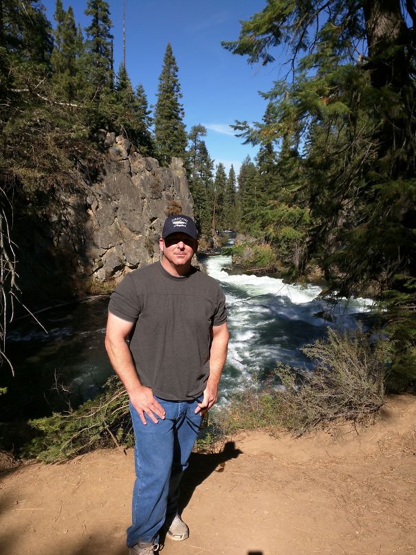 I Create Unique Sculptures From Various Metal Items I Create Unique Sculptures From Various Metal Items