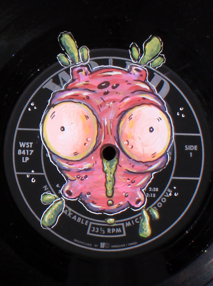 I Take Old Vinyl Records And Paint Gross Creatures On Them