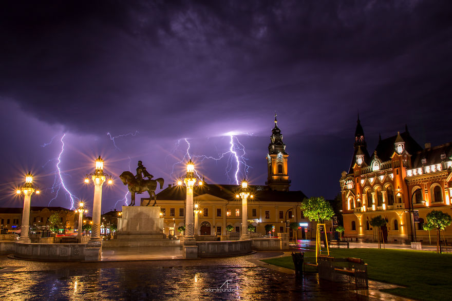 I've Spent 2 Years To Photograph Thunderstorms In My Hometown
