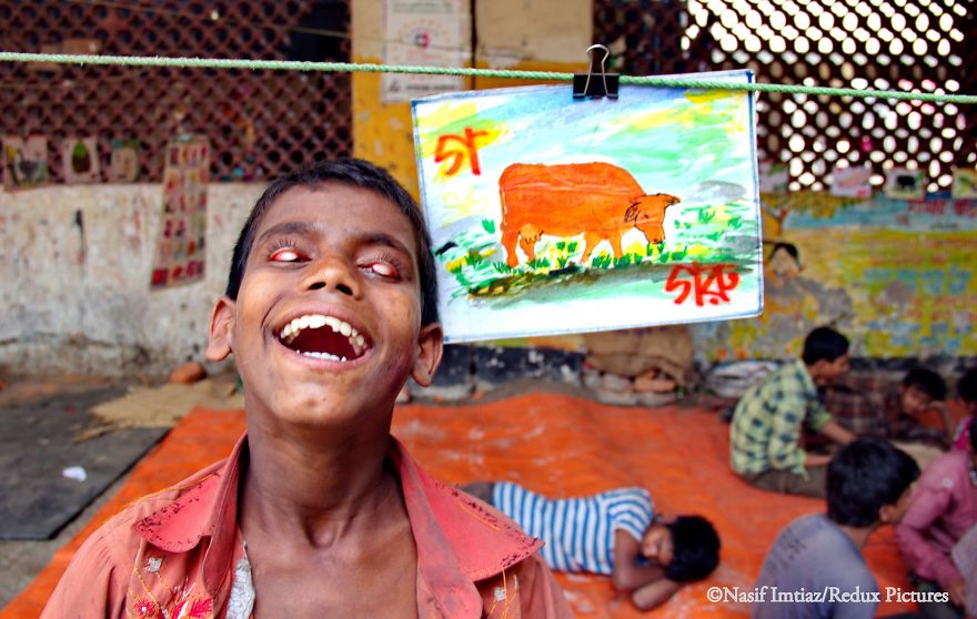 Nobody Cares: I Documented The Life In Kamalapur Railway Station, Dhaka