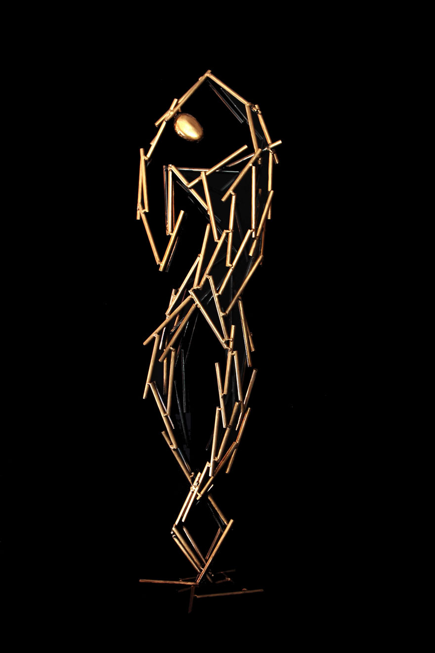 Self-Taught Sculptor Creates Beautiful Art From Scrap Metal