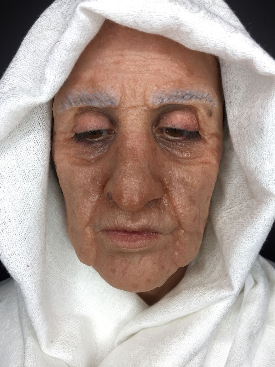 Makeup Student Creates Realistic Old Age Prosthetic