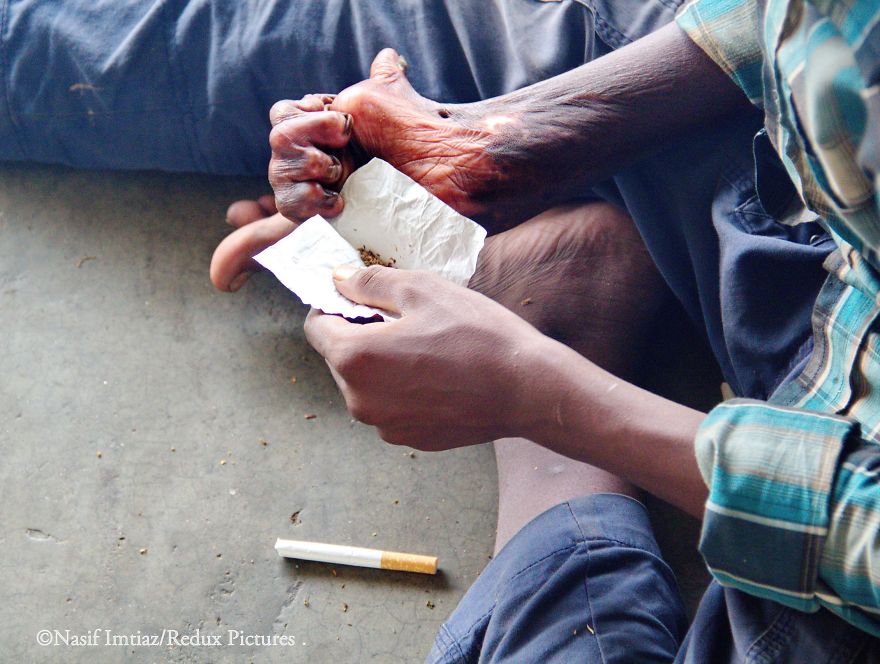 Nobody Cares: I Documented The Life In Kamalapur Railway Station, Dhaka