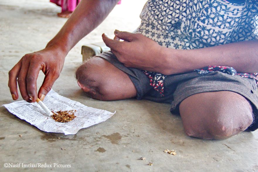 Nobody Cares: I Documented The Life In Kamalapur Railway Station, Dhaka