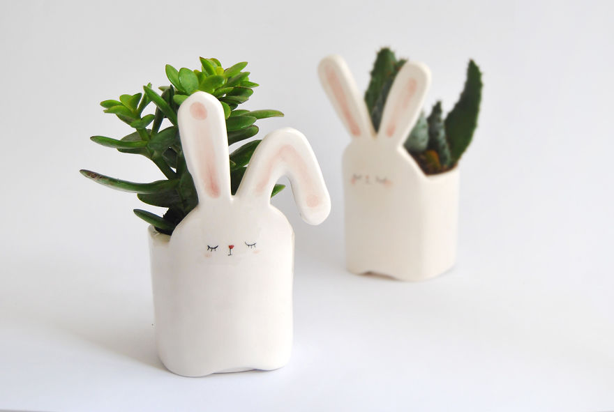 White Rabbit Planter