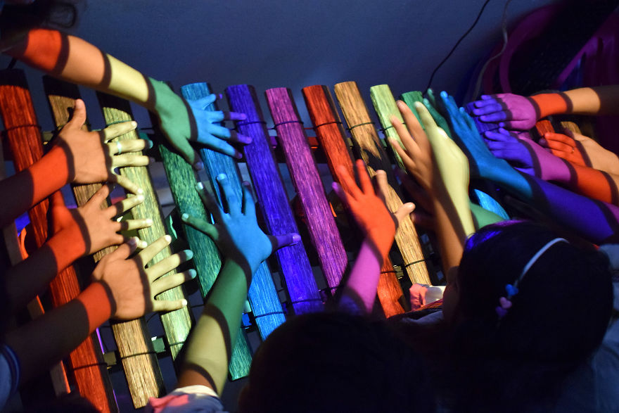 Interactive Installation To Help Deaf People Feel The Music