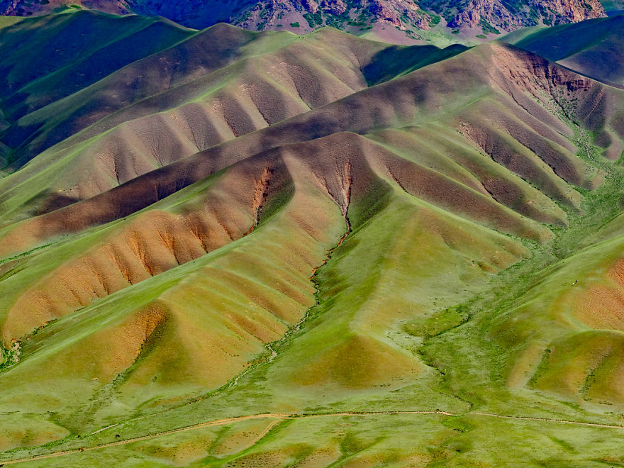 I Photographed The Green Landscape Of Kyrgyzstan